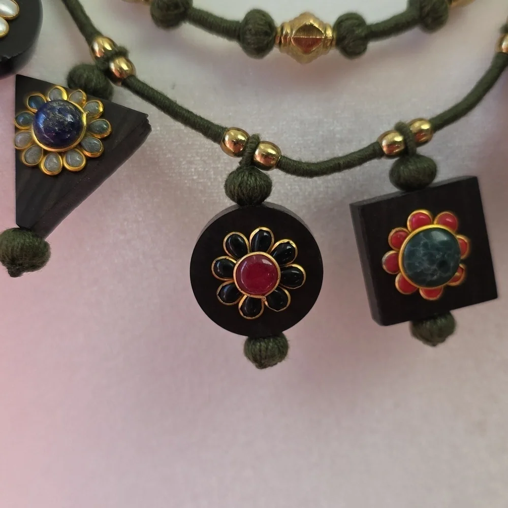 Maya-Bazaar Green, Gold & Multicolor Necklace